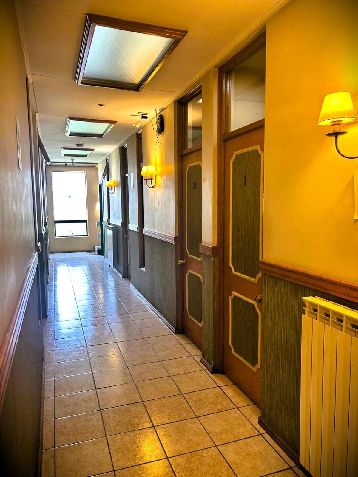 Hostal Don Guillermo Puerto Natales Exterior foto